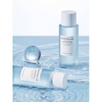 SKIN1004 CENTELLA MADAGASCAR TONIQUE ÉCLAIRCISSANT HYALU-CICA