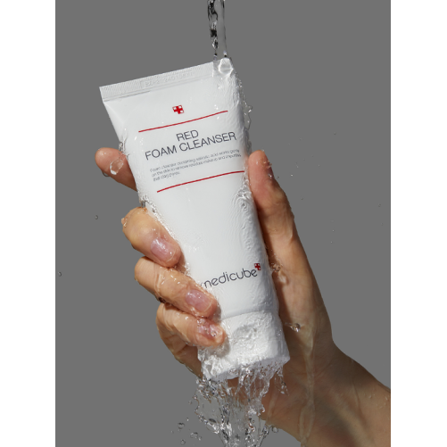 MEDICUBE RED NETTOYANT MOUSSE