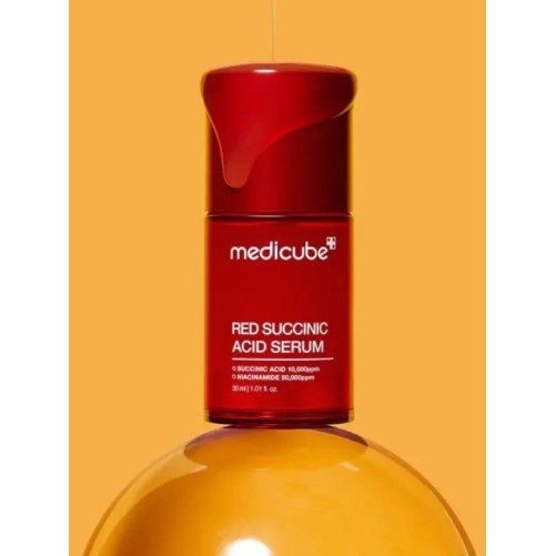MEDICUBE RED SÉRUM À L'ACIDE SUCCINIQUE