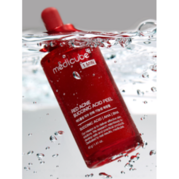 MEDICUBE RED PEELING À L'ACIDE SUCCINIQUE