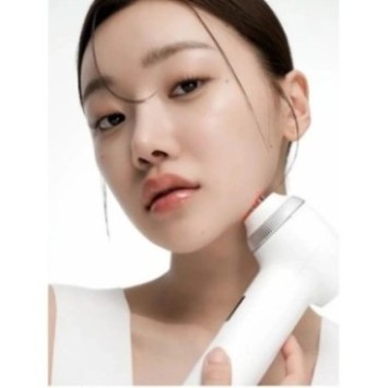 MEDICUBE AGE-R ULTRA TUNE 40.68