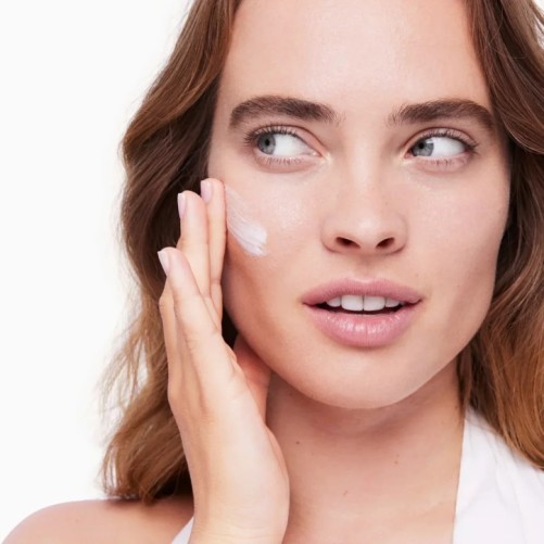 NUXE MERVEILLANCE LA CRÈME POUDRÉE EFFET LIFTANT PEAUX NORMALES À MIXTES 50ML